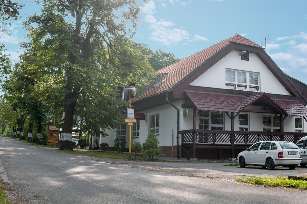 Nový Jičín Hotel Na Skalkach מראה חיצוני תמונה