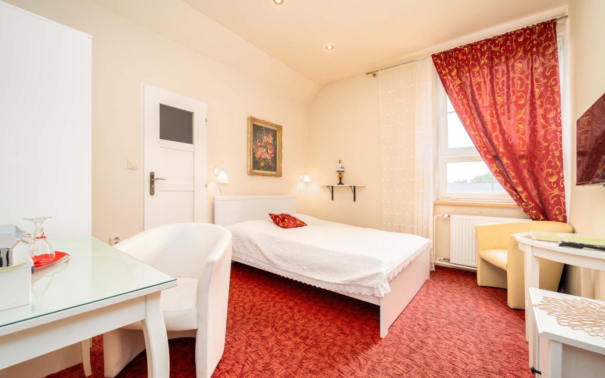 Nový Jičín Hotel Na Skalkach מראה חיצוני תמונה
