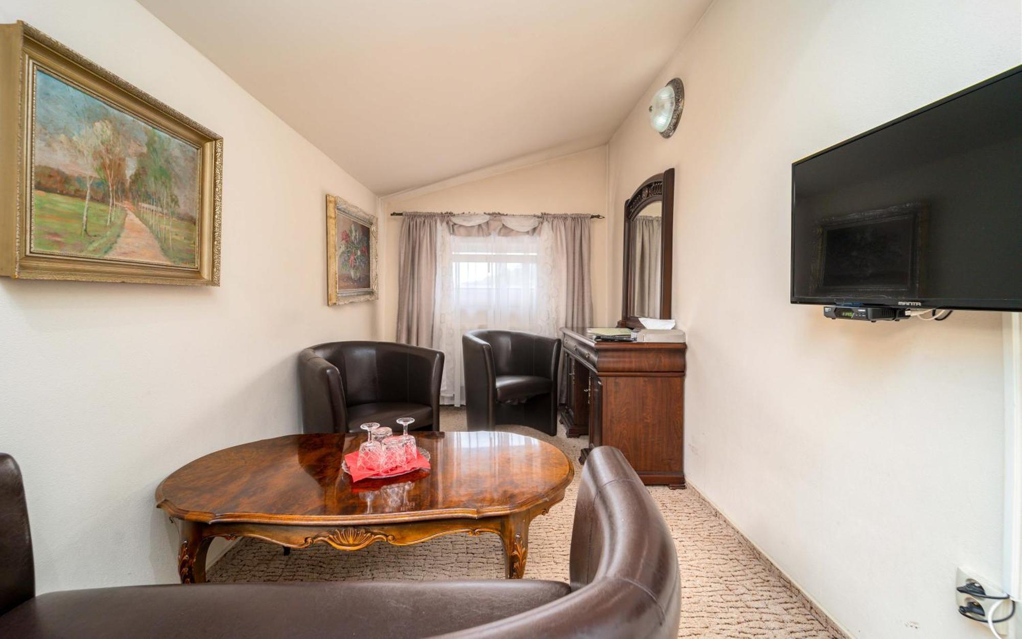 Nový Jičín Hotel Na Skalkach מראה חיצוני תמונה